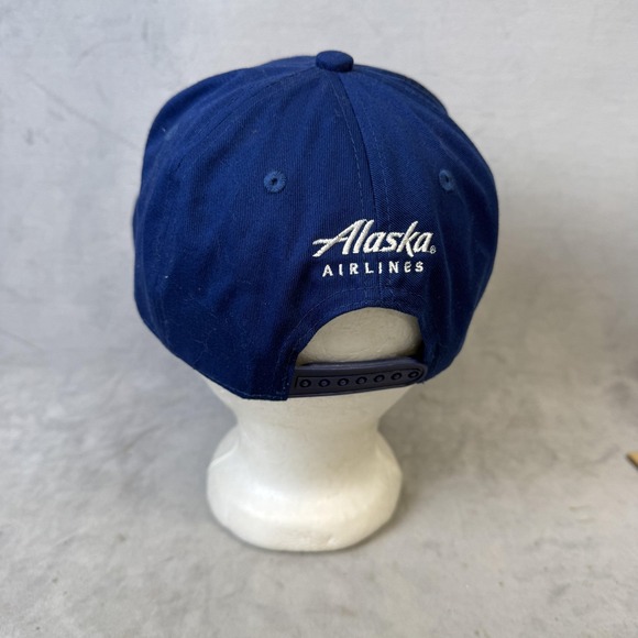 Alaska Airlines Hat Cap Snap Back Blue Gold Pilot Captain Embroidered Mens - Picture 4 of 10